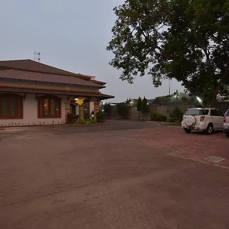 Kebagusan Indah Guest House-3
